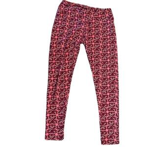 Lularoe Tall and Curvy Valentines Leggings Pink Hearts